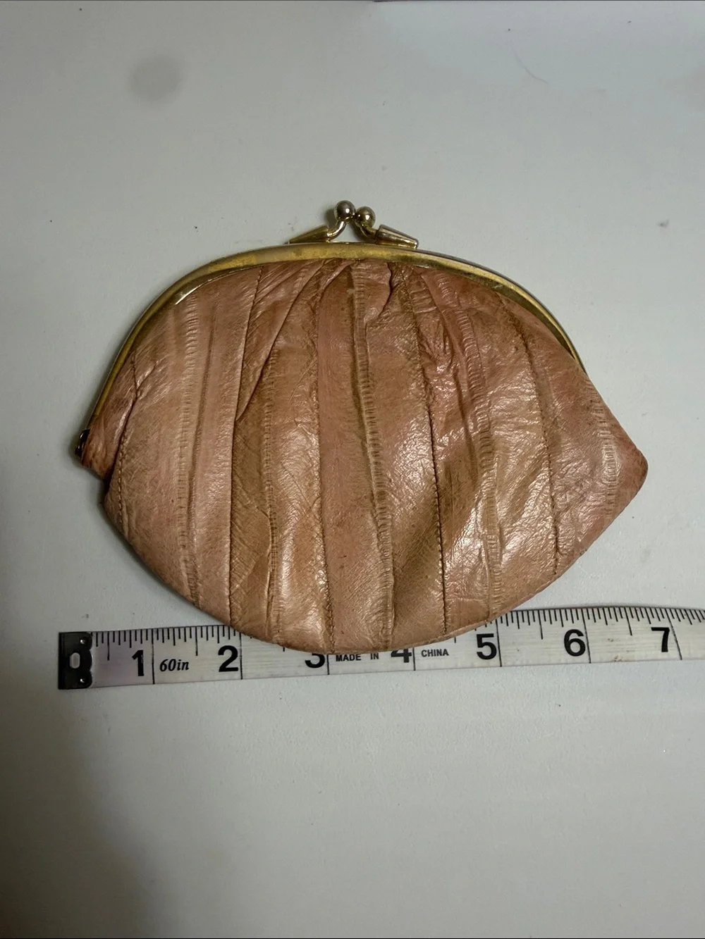 Vintage tan pink Eelskin Kiss-Lock Coin Purse – Made in Korea